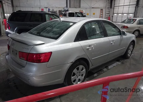 2009 Hyundai Sonata Gls z USA, uszkodzony, nr VIN 5NPET46C49H459022